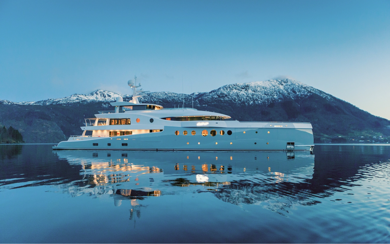 Winter Yachting