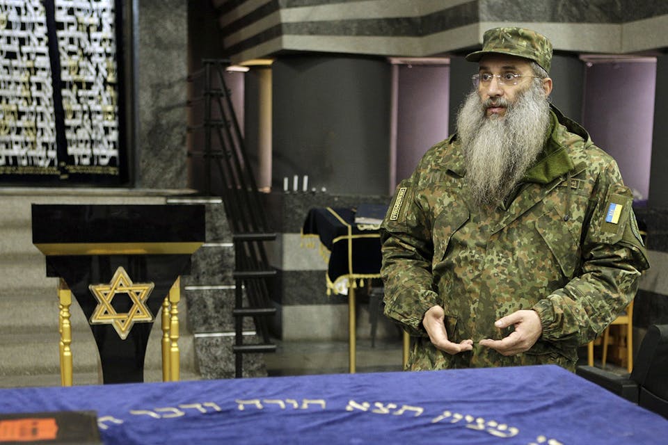 *Asher Cherkassky, a Ukrainian Orthodox Jew who joined a pro-Ukrainian volunteer battalion, in southern Ukraine in November 2015. *ANATOLII STEPANOV/AFP via Getty Images. Ukraine Jews Main