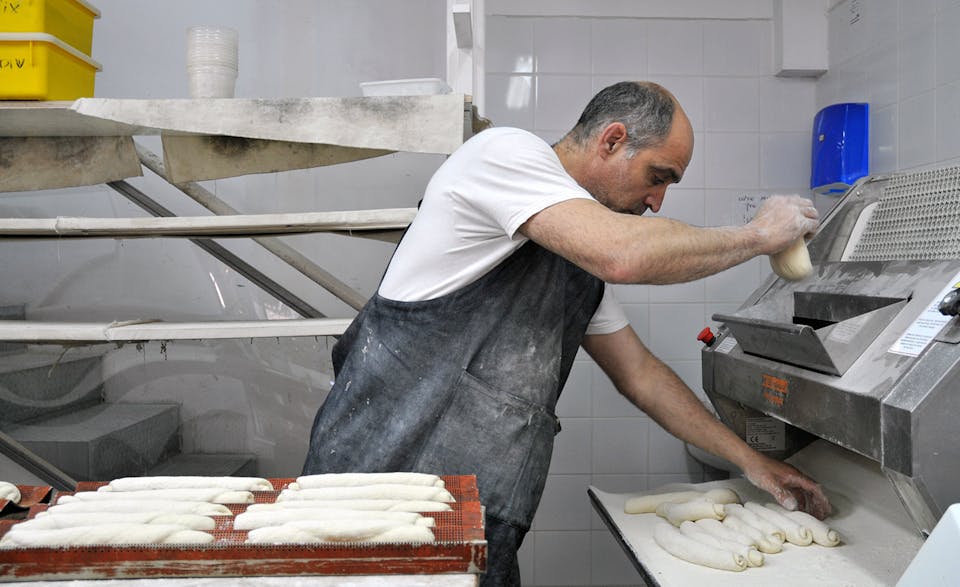 Russell Bakery m