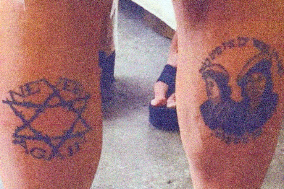 *The legs of a "feministically inclined Jewish patriot."* Philologos. Tats-Crop