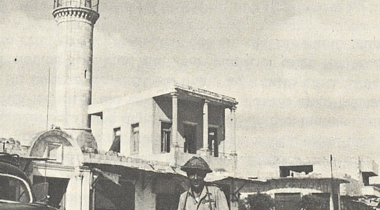*The Dahmash Mosque in Lydda in July 1948, after its capture by Israeli forces. *Wikimedia. dahmashmosquecrop278