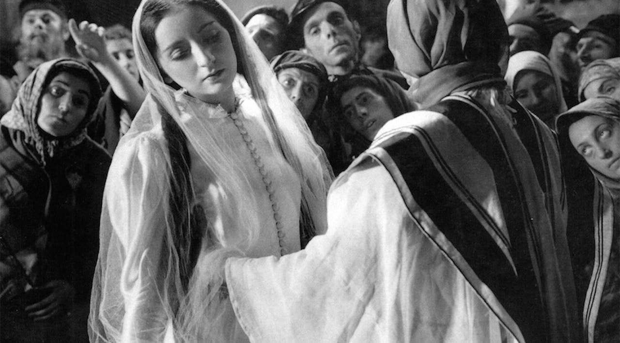 *Lili Liana as Lea in the 1937 film version of S. An-sky's Yiddish play *The Dybbuk. lililiana_4665