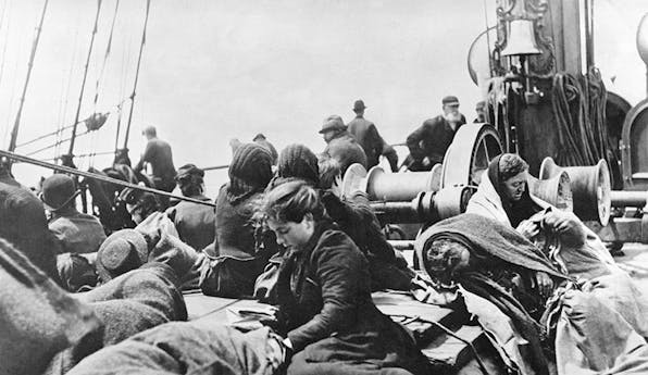 Great Wave Boat Jews