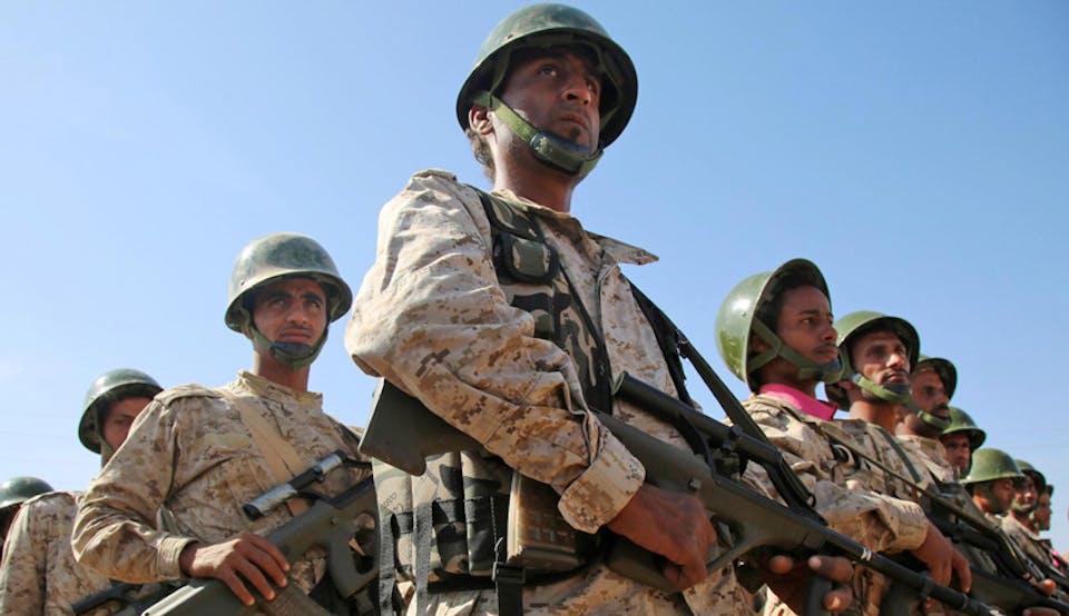 830×479-sunni_yemini_troops
