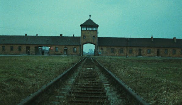 Shoah-Main