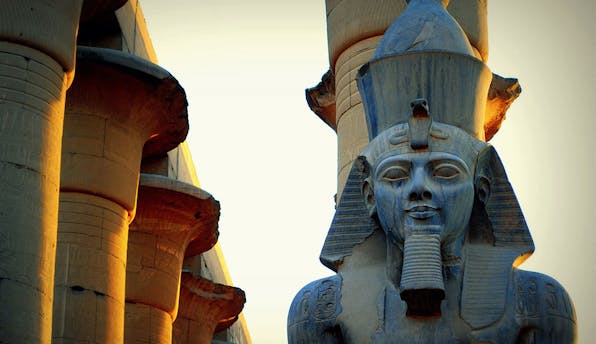 Ramses_II_in_Luxor_Temple-Main