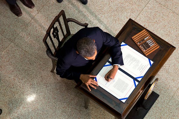 Official White House photo, Pete Souza. Outside-Home-Main