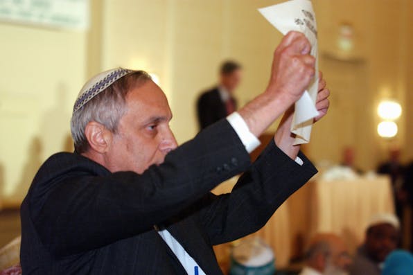 *Rabbi Avi Weiss, author of the Open Orthodox Manifesto and founder of Yeshivat Chovevei Torah, at a protest in 2002.* AP Photo/Evan Vucci. aviweisssmall