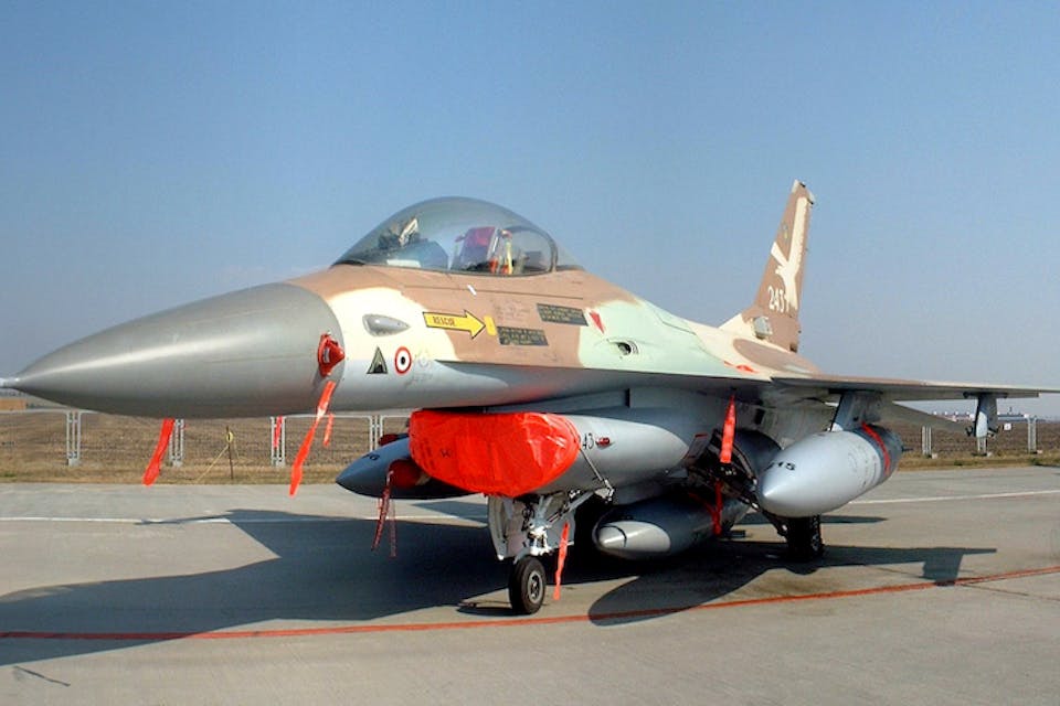 IAF_F-16A_Netz_243_CIAF_2004