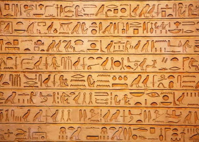 Egyptian_hieroglyphics