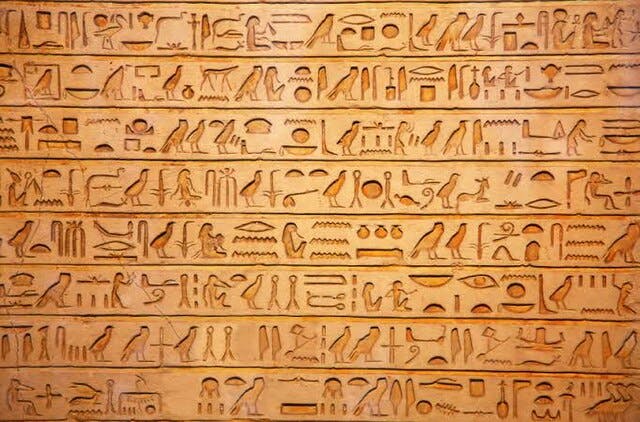 Egyptian_hieroglyphics