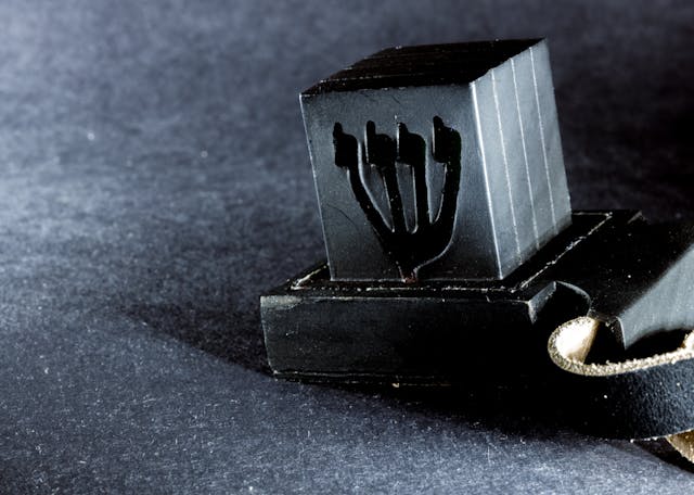 mitzvah-tefillin