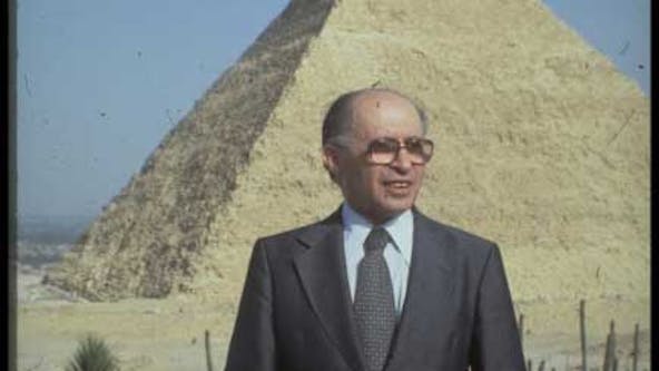 begin_visits_egypt