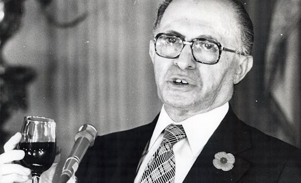 Begin-Speech-Main