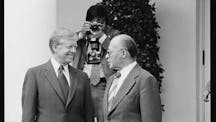 President Jimmy Carter and Israeli Prime Minister Menachem Begin talk at the White House