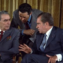 Leonid_Brezhnev_and_Richard_Nixon_talks_in_1973