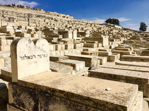 Jerusalem_Jewish-Cemetery1