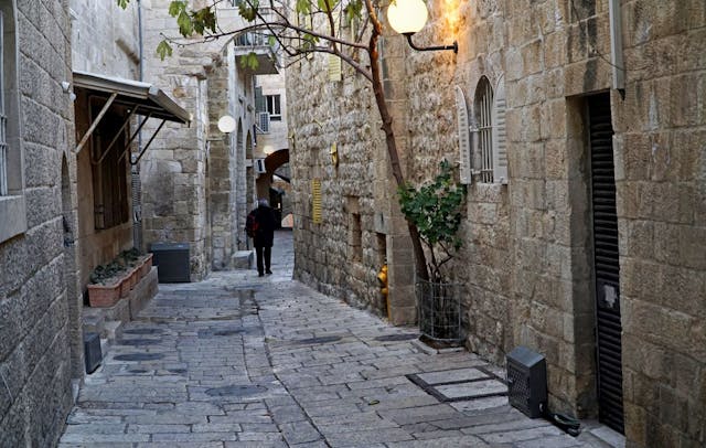 JewishQuarter-SoloveichikJLM365