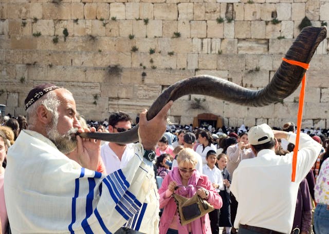 Jerusalem,-,April,05:,The,Jewish,Pesach,(passover),Celebration,At
