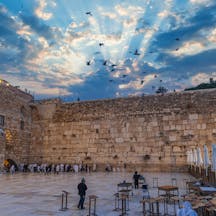Beautiful,Sunrise,At,The,Western,Wall