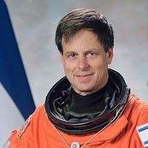 640px-Ilan_Ramon,_NASA_photo_portrait_in_orange_suit