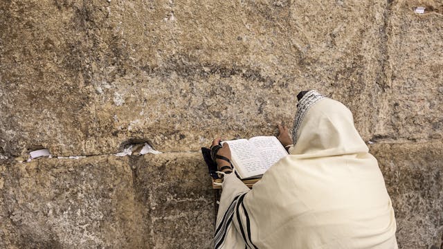 Jerusalem,,Israel,-,July,16,,2015:,Prayer,Prayes,At,Western
