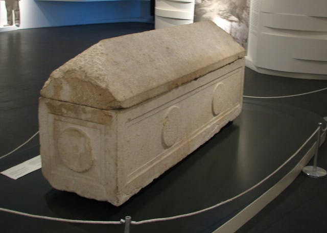 1280px-Helena_of_Adiabene_Sarcophagus_1
