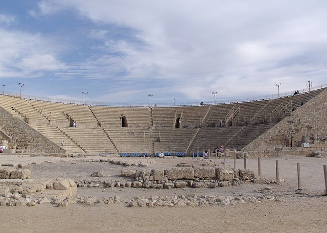 Caesarea_maritima_BW_4