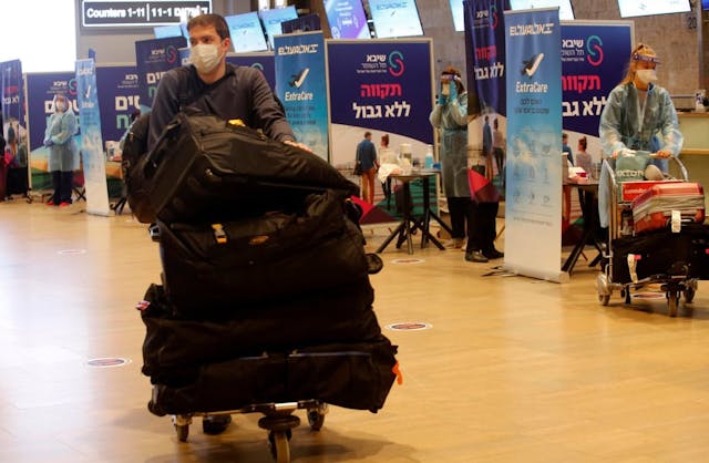 Atrrival,Passengers,Before,The,Covid-19,Test,At,Ben,Gurion,Airport