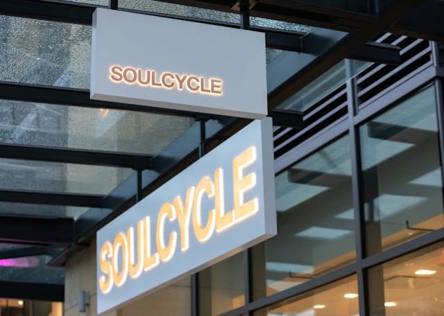 Bellevue,,Washington,/,Usa,-,December,4,2019:,”soulcycle”,Signs