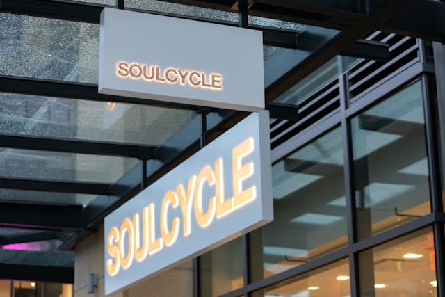 Bellevue,,Washington,/,Usa,-,December,4,2019:,”soulcycle”,Signs