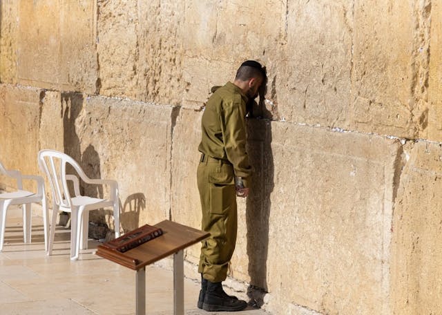 Jerusalem,,Israel,,15,April,,2022:,Israeli,Soldier,Praying,In,Front