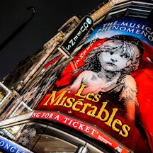 London,,England.,23rd,December,2017.,Editorial,-,Low,Angle,View