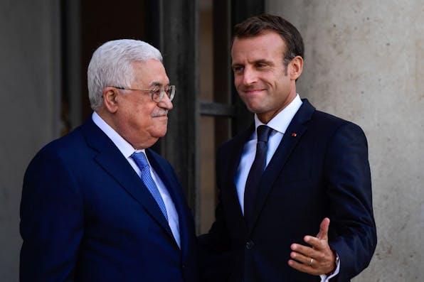 Emmanuel Macron welcomes Mahmoud Abbas in Paris, September 21, 2018. (Julien Mattia/NurPhoto via Getty Images) Emmanuel Macron welcomes Mahmoud Abbas in Paris, September 21, 2018. (Julien Mattia/NurPhoto via Getty Images)