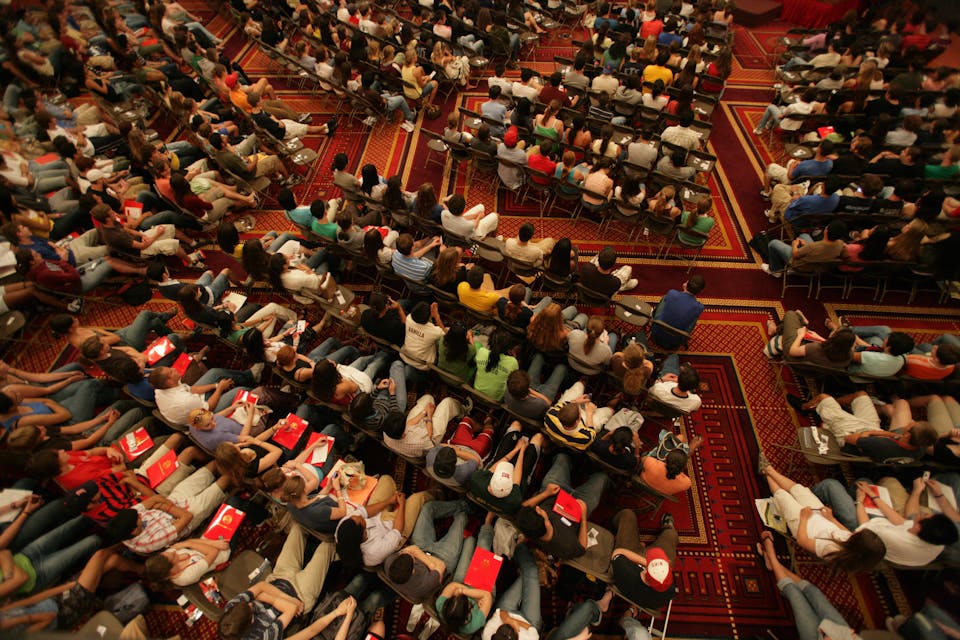 Students at Boston University 2006 (Dominic Chavez/Boston Globe via Getty Images)