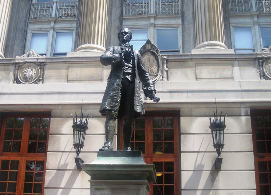 Hamilton statue at Columbia University (Billy Hathorn / Wikimedia)
