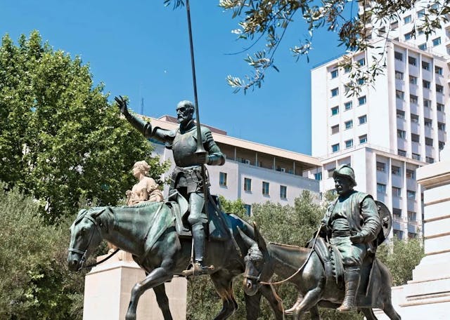 Statue of Don Quixote and Sancho Panza Statue of Don Quixote and Sancho Panza