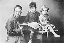 Pale Teacher (Wikimedia Commons)