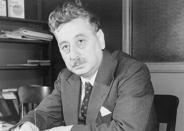 Sholem Asch (Wikimedia Commons) Sholem Asch (Wikimedia Commons)