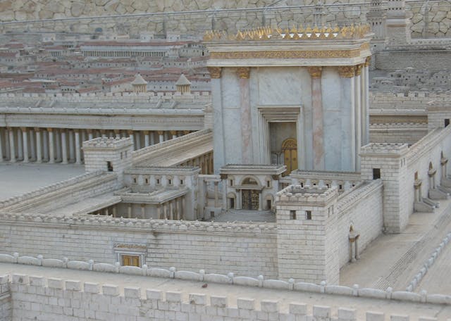 Model of Jerusalem in the Late Second Temple Period (M.t.lifshits, Wikimedia Commons) Model of Jerusalem in the Late Second Temple Period (M.t.lifshits, Wikimedia Commons)