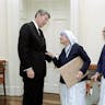 Ronald Reagan and Mother Teresa (National Prayer Breakfast Foundation) Ronald-Reagan-and-Mother-Teresa