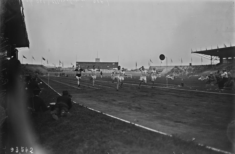 1924 Olympics 100m Final (Wikimedia Commons) 1924 Olympics 100m Final (Wikimedia Commons)