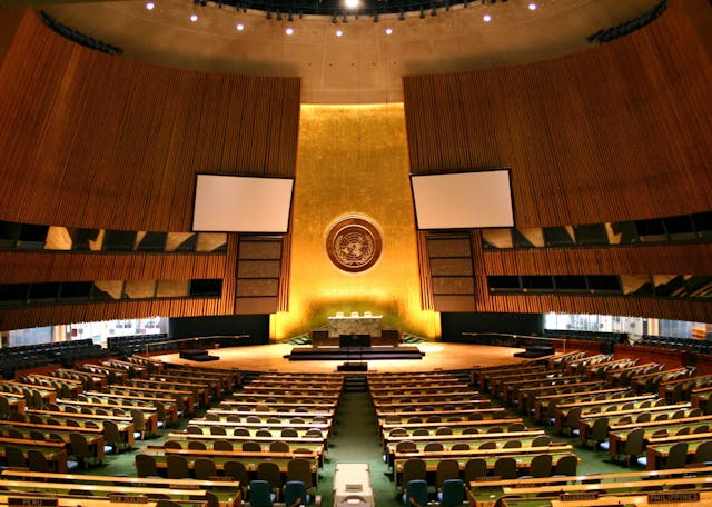 UN General Assembly hall (Patrick Gruban, Wikimedia Commons) UN General Assembly hall (Patrick Gruban, Wikimedia Commons)