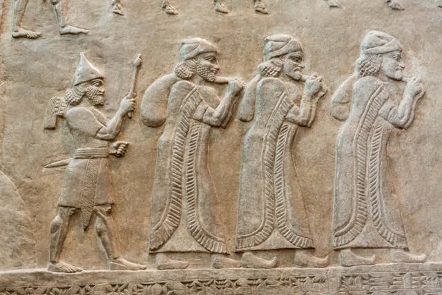 Assyrian wall panel of the people of Ashteroth in Bashan, Gilead in ancient Israel being exiled to Assyria in 730/727 BC by Tiglath-pileser (Robert Griffin London, Wikimedia Commons)