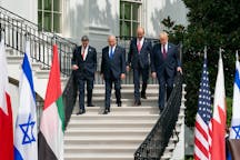 President Donald J. Trump, Minister of Foreign Affairs of Bahrain Dr. Abdullatif bin Rashid Al-Zayani, Israeli Prime Minister Benjamin Netanyahu and Minister of Foreign Affairs for the United Arab Emirates Abdullah bin Zayed Al Nahyan walk to sign the Abraham Accords Tuesday, Sept. 15, 2020, on the South Lawn of the White House. (Official White House Photo Andrea Hanks, Wikimedia Commons)