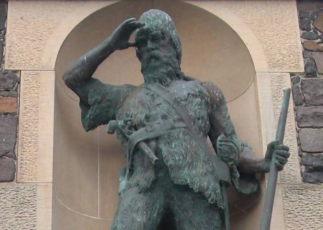 Statue of Robinson Crusoe Statue of Robinson Crusoe