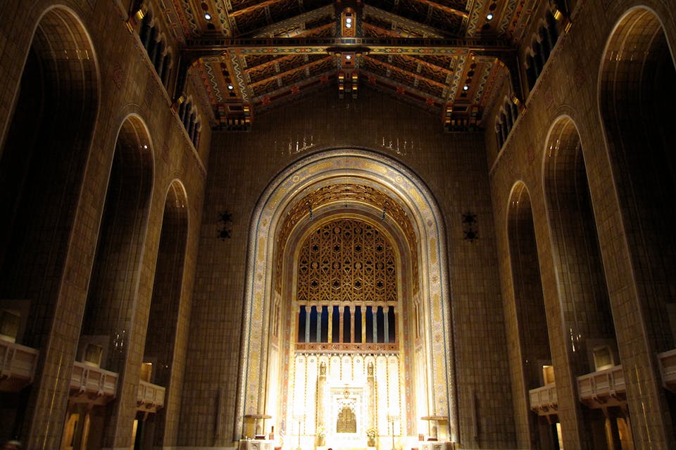 Temple Emanu-El New York (Gryffindor, Wikimedia Commons) Temple Emanu-El New York (Gryffindor, Wikimedia Commons)
