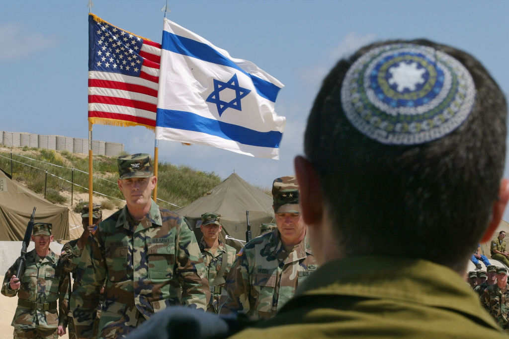 Israeli-and-american-personnel