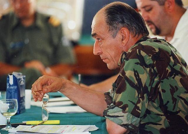 General Mike Jackson serving as Deputy to General Wesley Clark US Army (Wikimedia Commons) General Mike Jackson serving as Deputy to General Wesley Clark US Army (Wikimedia Commons)