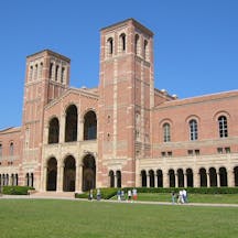 Royce Hall, University of California, Los Angeles (Satyriconi, Wikimedia Commons) Royce Hall, University of California, Los Angeles (Satyriconi, Wikimedia Commons)